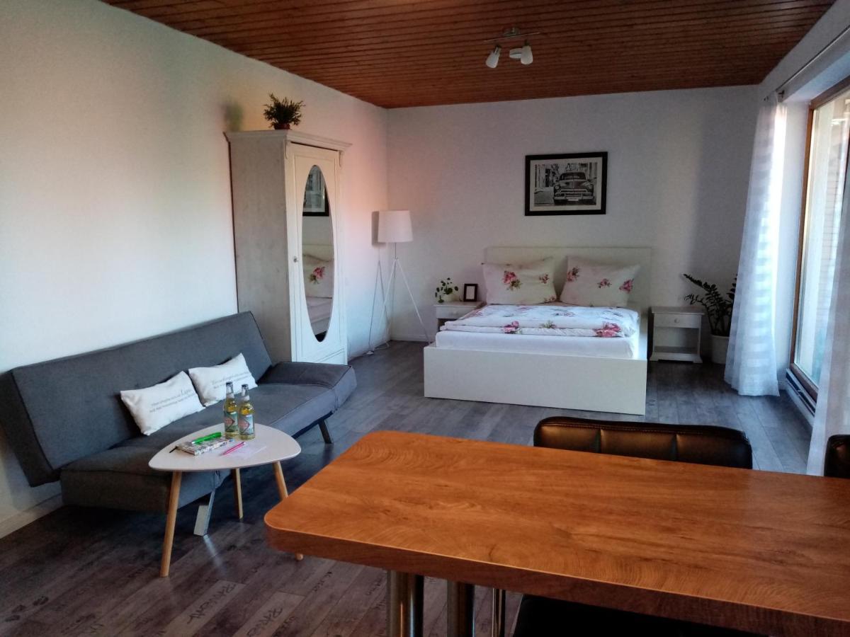 Schoene Einzimmer Wohnung Zwischen Bodensee Und Allgaeu Neukirch  Bagian luar foto
