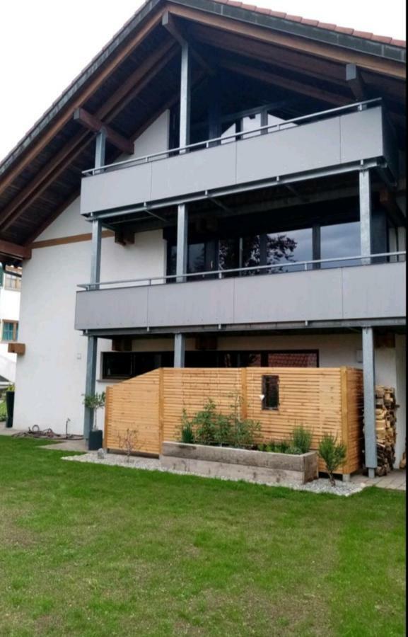 Schoene Einzimmer Wohnung Zwischen Bodensee Und Allgaeu Neukirch  Bagian luar foto